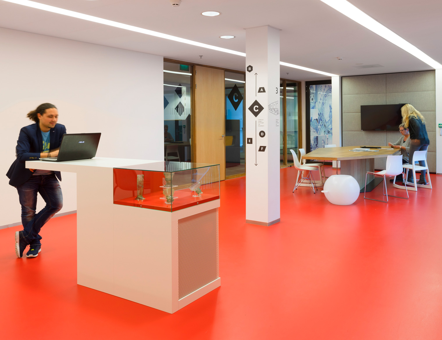 studio Biek - Stadskantoor Delft - interieur ontwerp - Hofbogen