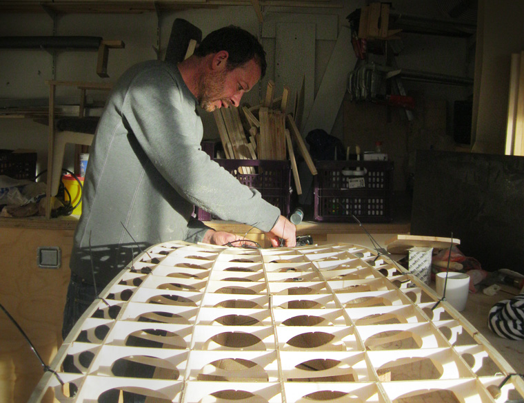 Hofbogen ondernemer: GertJan Bok Meubelmaker, Surfplank
